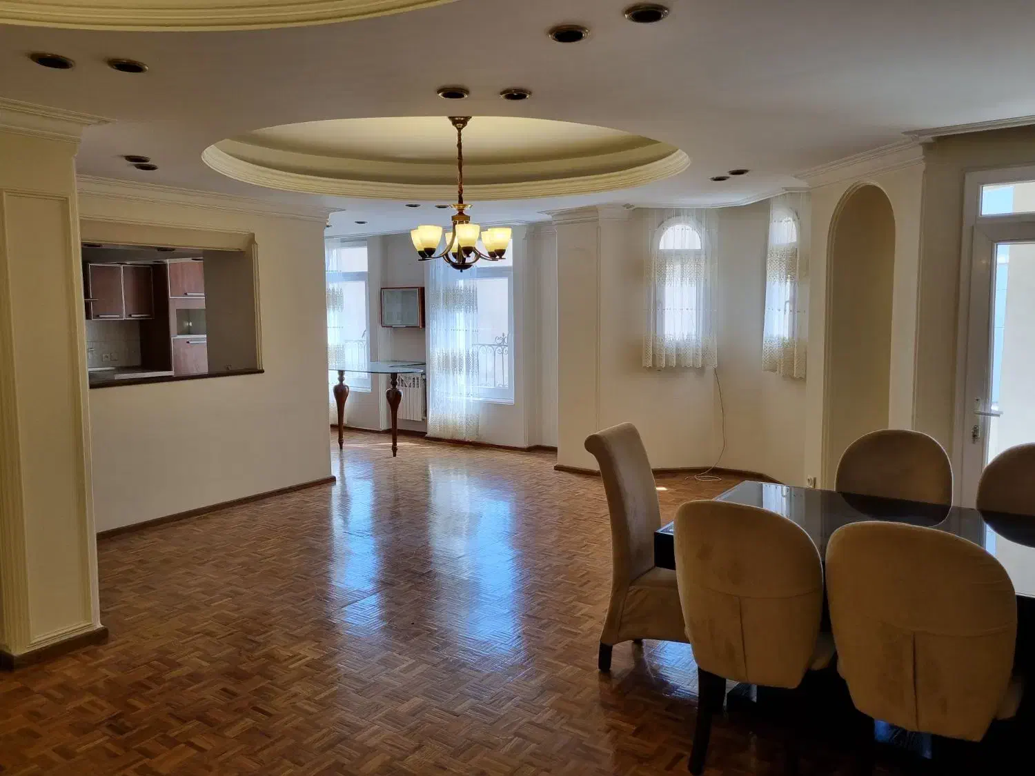 یخچال ۱۸۰ متر مناسب سرمایه گذاری|فروش آپارتمان|تهران, قلهک|دیوار