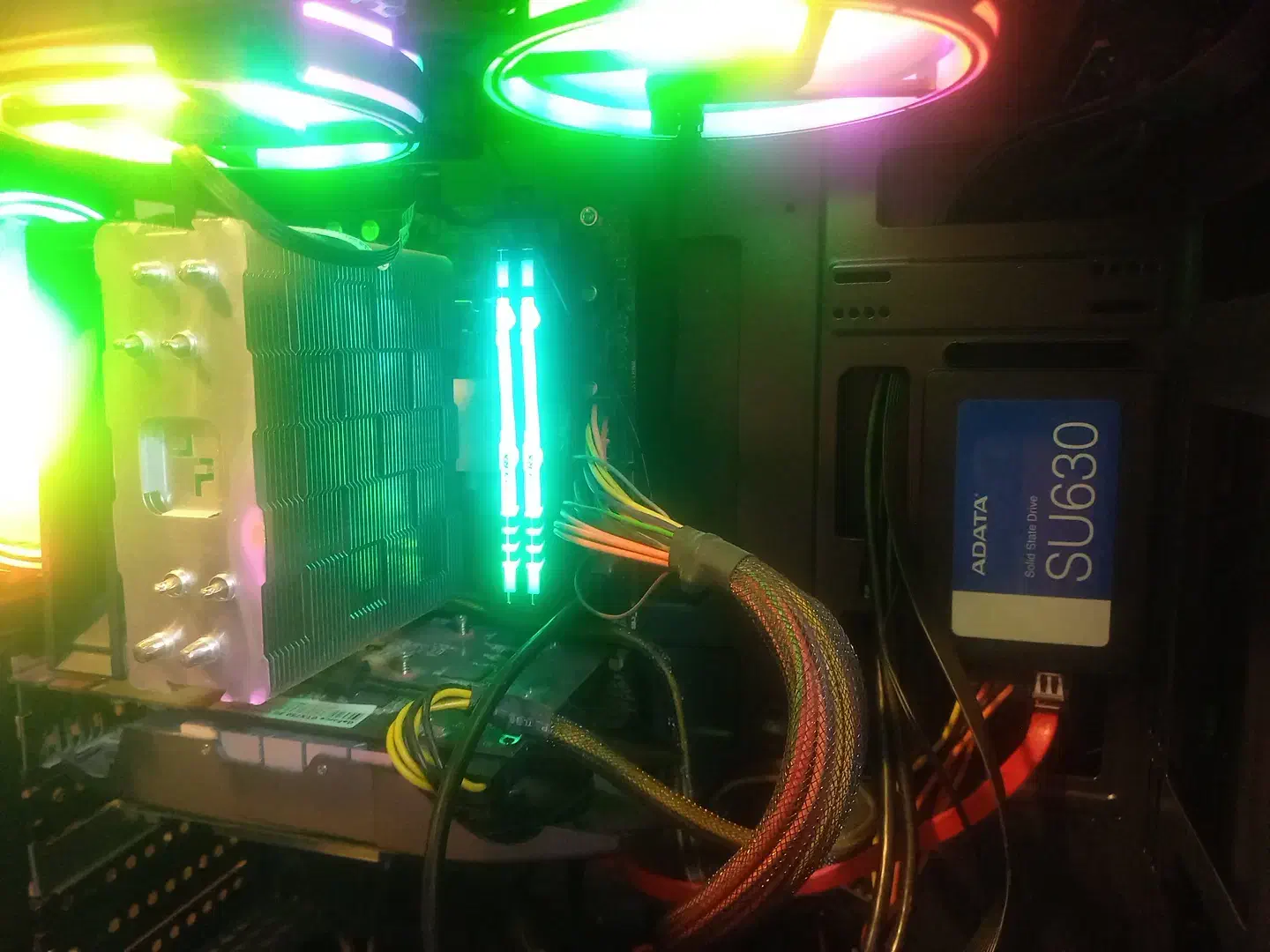 سیستم نو هستش تقریبا ۹۰ درصد لوازمش|رایانه رومیزی|نسیمشهر, |دیوار