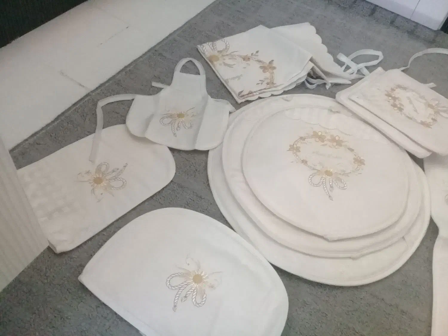 سرویس دمکنی نو|سفره، حوله، دستمال آشپزخانه|قدس, شهر‌قدس|دیوار