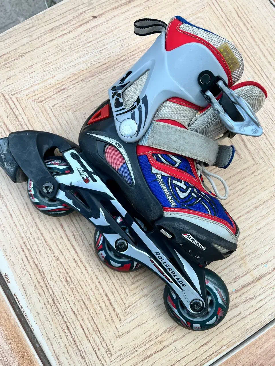 اسکیت رولربلید تایلندی اصل|دوچرخه، اسکیت، اسکوتر|رفسنجان, |دیوار