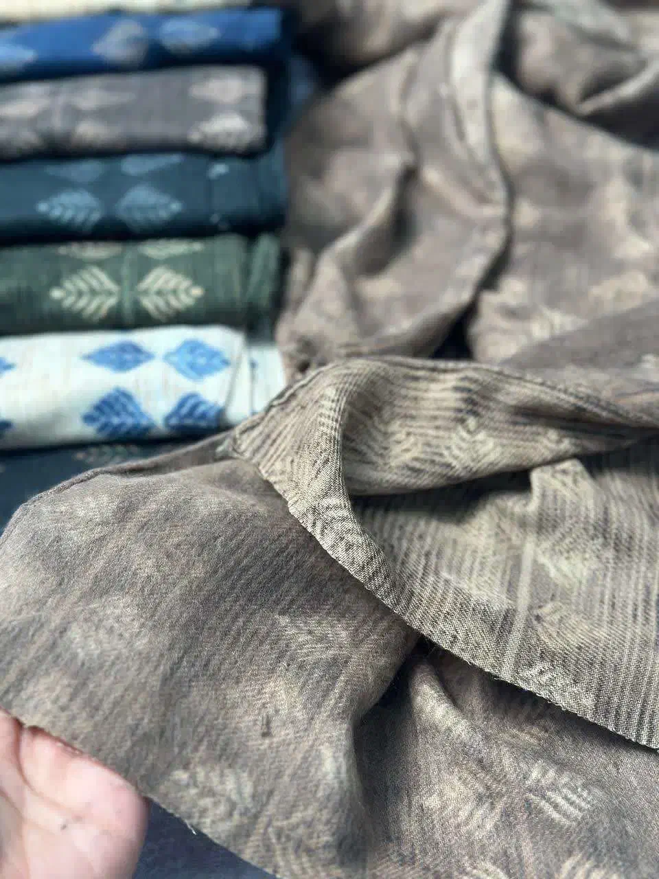 شال کجراه موهر دور دوخت ویژه مردم اقلید|لباس|اقلید, |دیوار