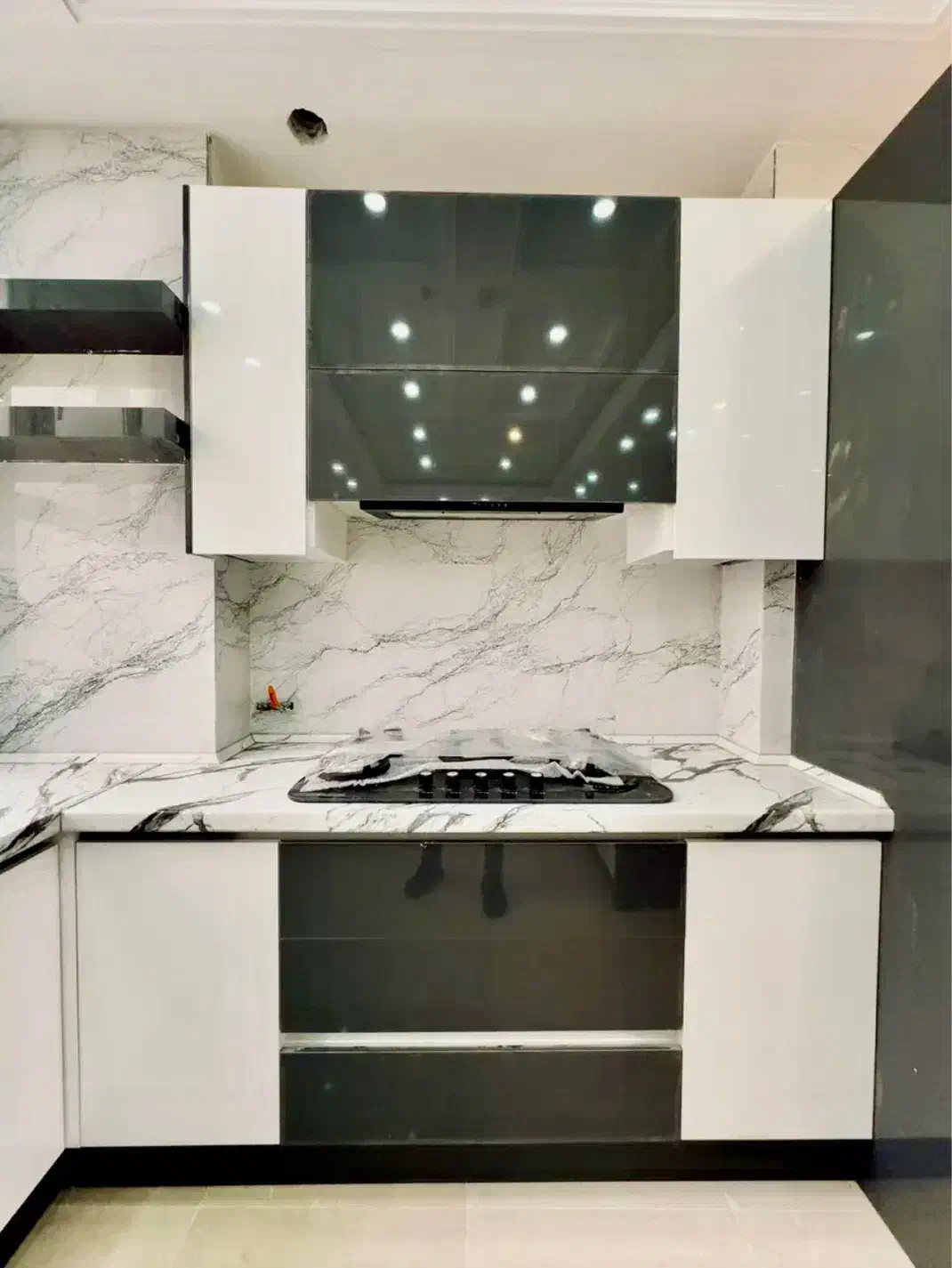 ۱۲۰متر ۲ خواب نوساز فلکه اول تهرانپارس