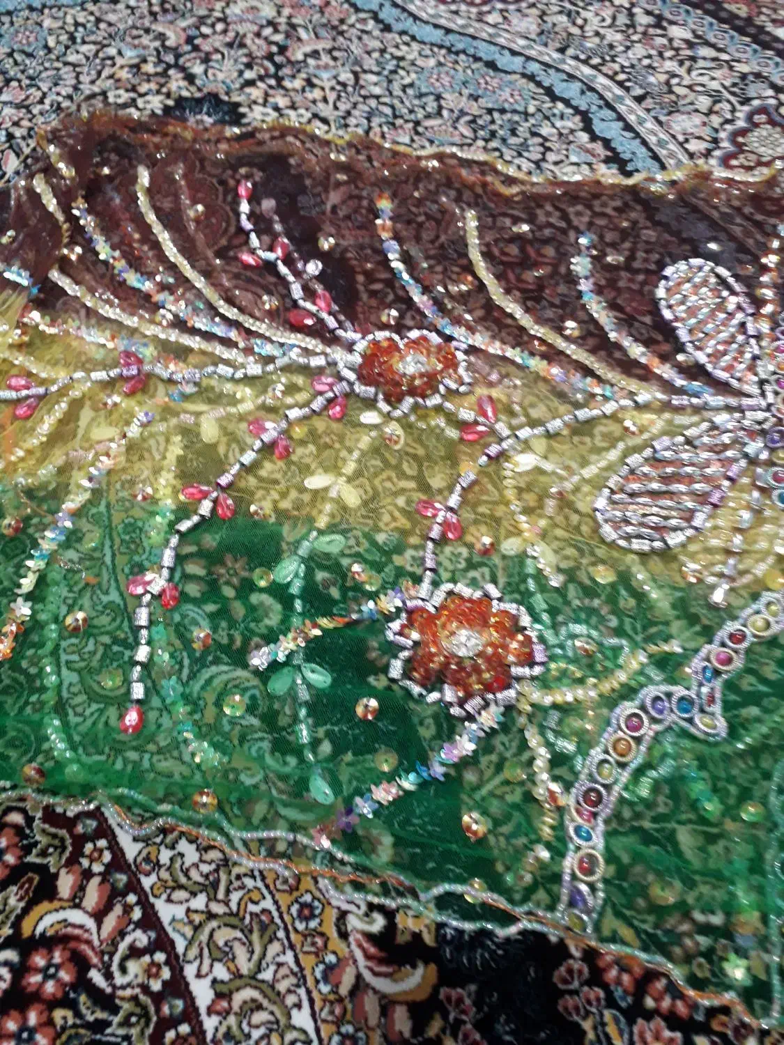 دسمال|لباس|بانه, |دیوار