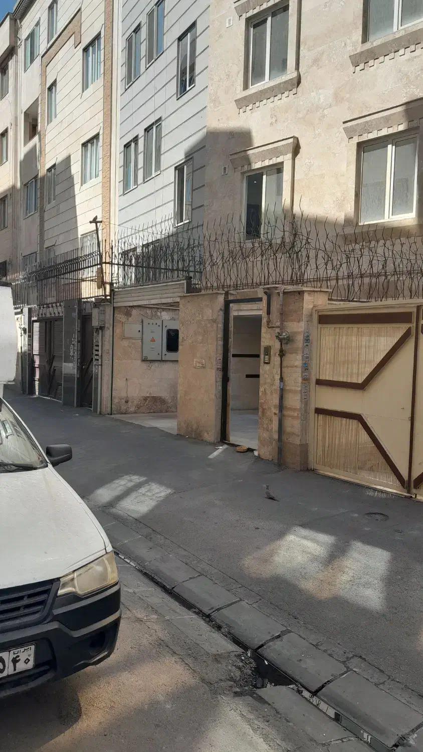 فروش ساختمان یکجابا۴واحد۵۱متری و یک طبقه پارکینگ|فروش دفتر کار، اتاق اداری، مطب|تهران, دکتر هوشیار|دیوار