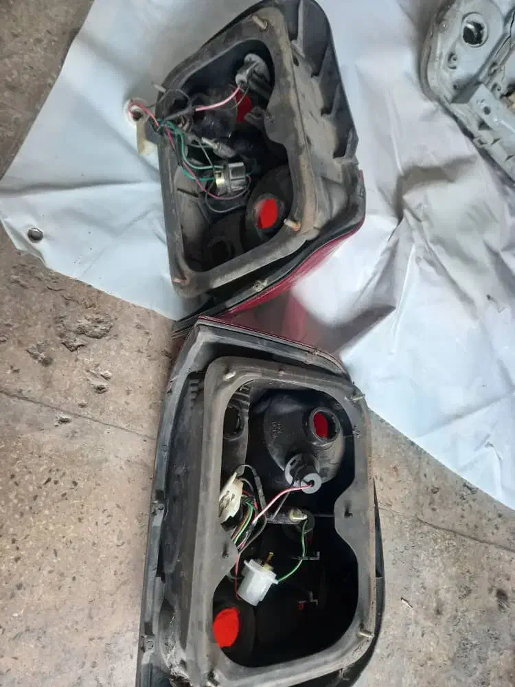 چراغ عقب پراید ۱۳۲|قطعات یدکی و لوازم جانبی|رشت, قاسمیه|دیوار