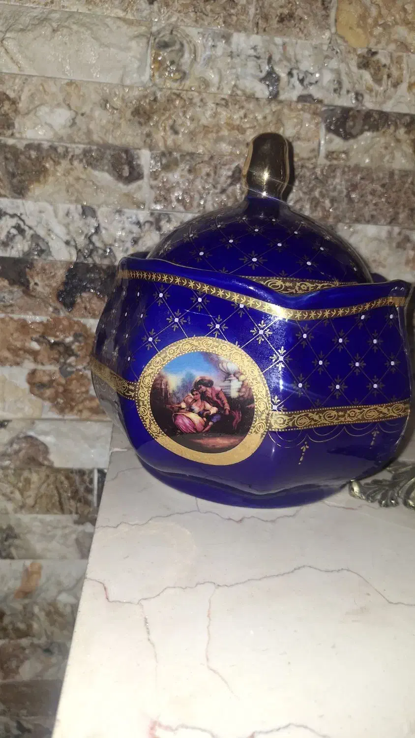 ظروف لیلی و مجنون|کلکسیون اشیاء عتیقه|اندیشه, شهرک مریم|دیوار