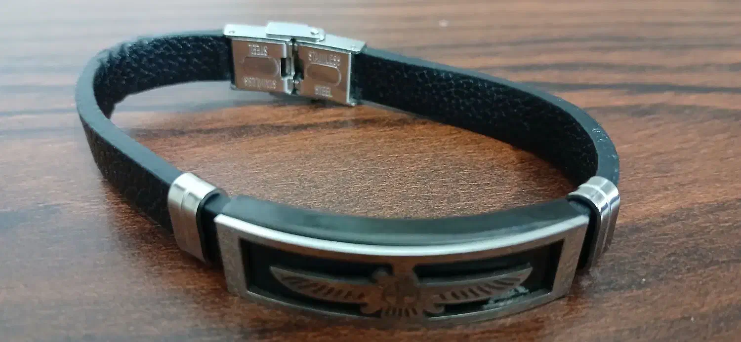 دستبند چرمی نوویک|بدلیجات|کرمانشاه, |دیوار