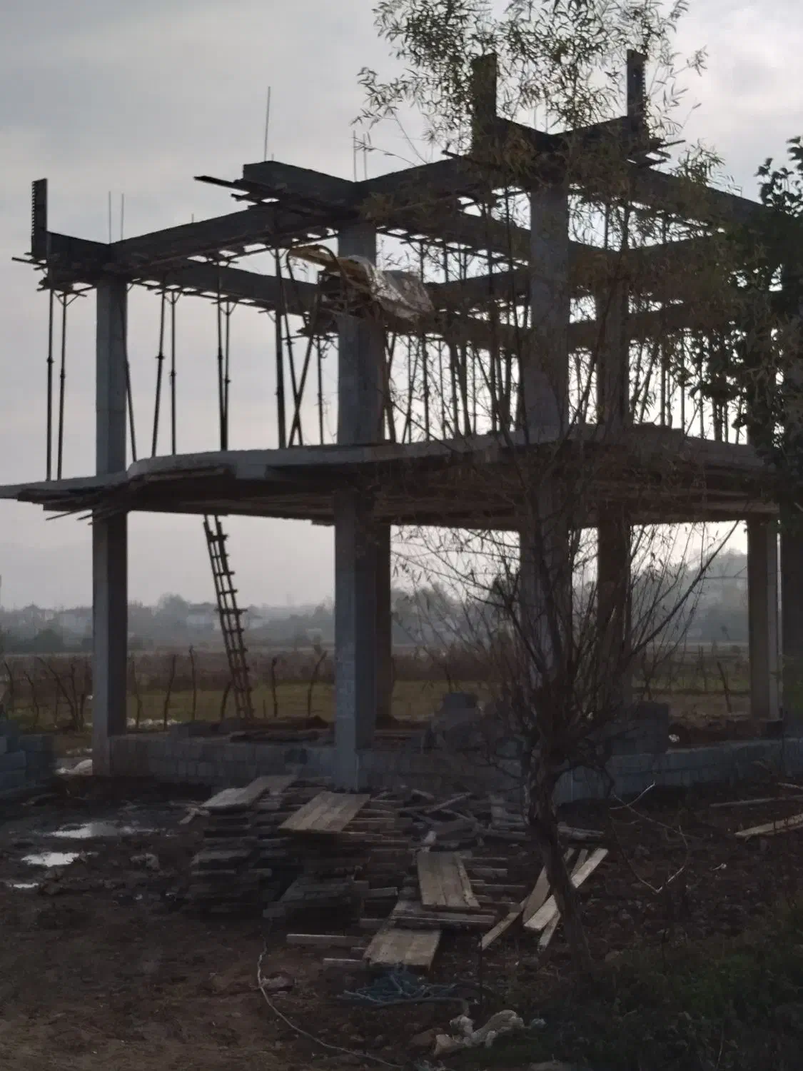 انجام هرگونه ارماتور بندی واسکلت|خدمات پیشه و مهارت|گوراب زرمیخ, |دیوار