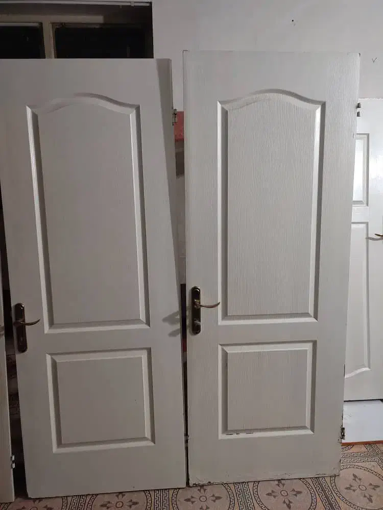 آبگرمکن ایستاده و درب اتاق|آبگرمکن، پکیج، شوفاژ|مهاباد (آذربایجان غربی), |دیوار