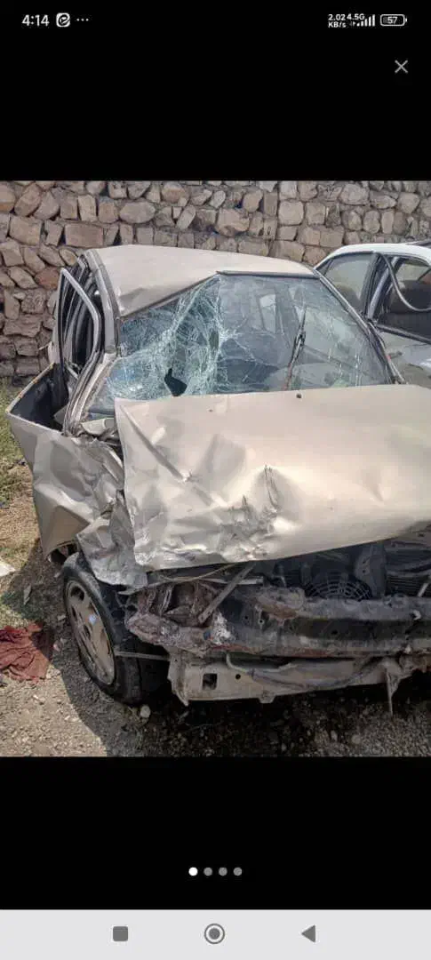 خودرو چپی و تصادفی شما با پول نقد معاوضه میشود|خودرو سواری و وانت|تویسرکان, |دیوار