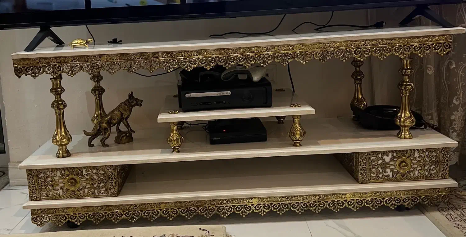 میزتلویزیون برنز جدید و عالی مشابه نو|میز تلویزیون|زنجان, |دیوار