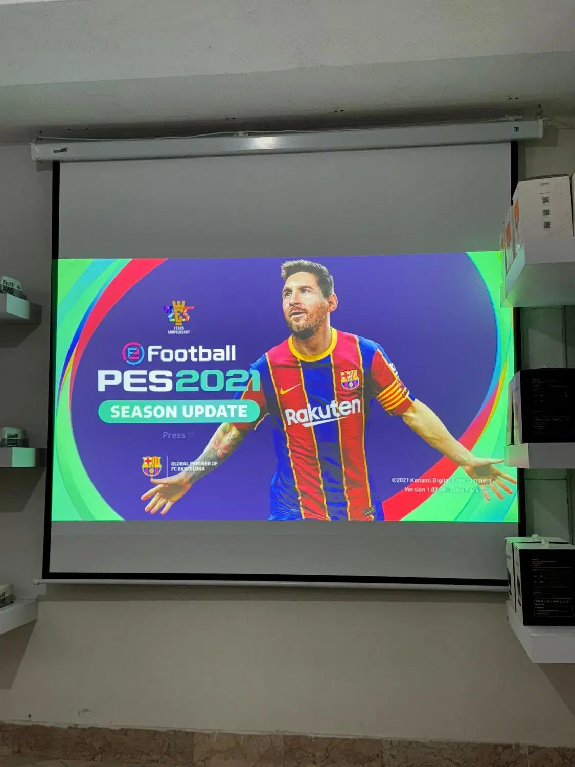 ویدئو پروژکتور ps4 & ps5 کیفیت full hd|تلویزیون و پروژکتور|تهران, دروس|دیوار