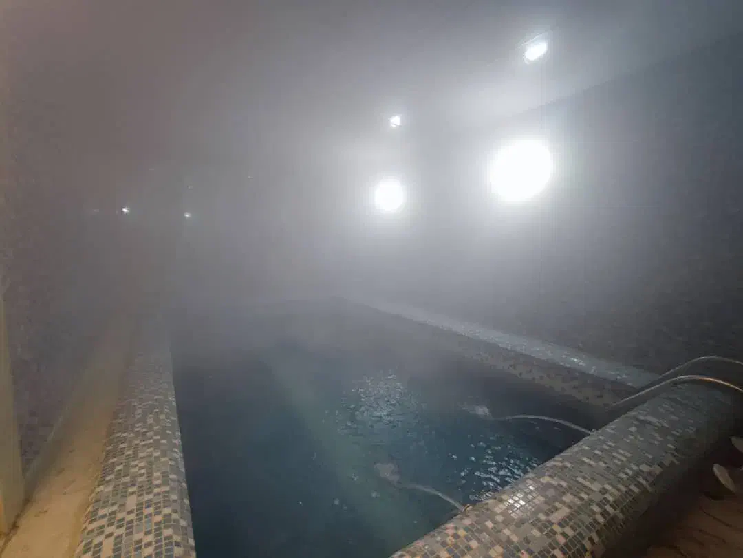 ویلاباغ/استخرآبگرم داخل/ بیلیارد/امشب خالی|اجارهٔ کوتاه‌مدت ویلا و باغ|محمدیه-قزوین, |دیوار