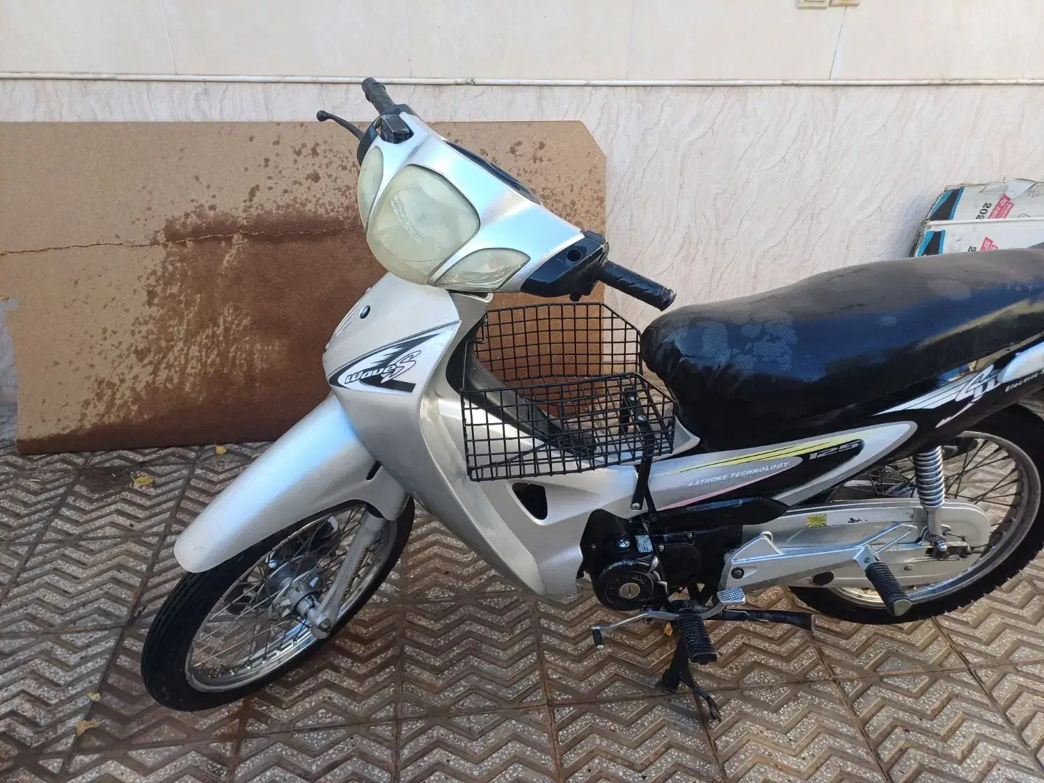 بیکلاچ طرح ویو مدل ۹۱|موتورسیکلت|یزد, |دیوار