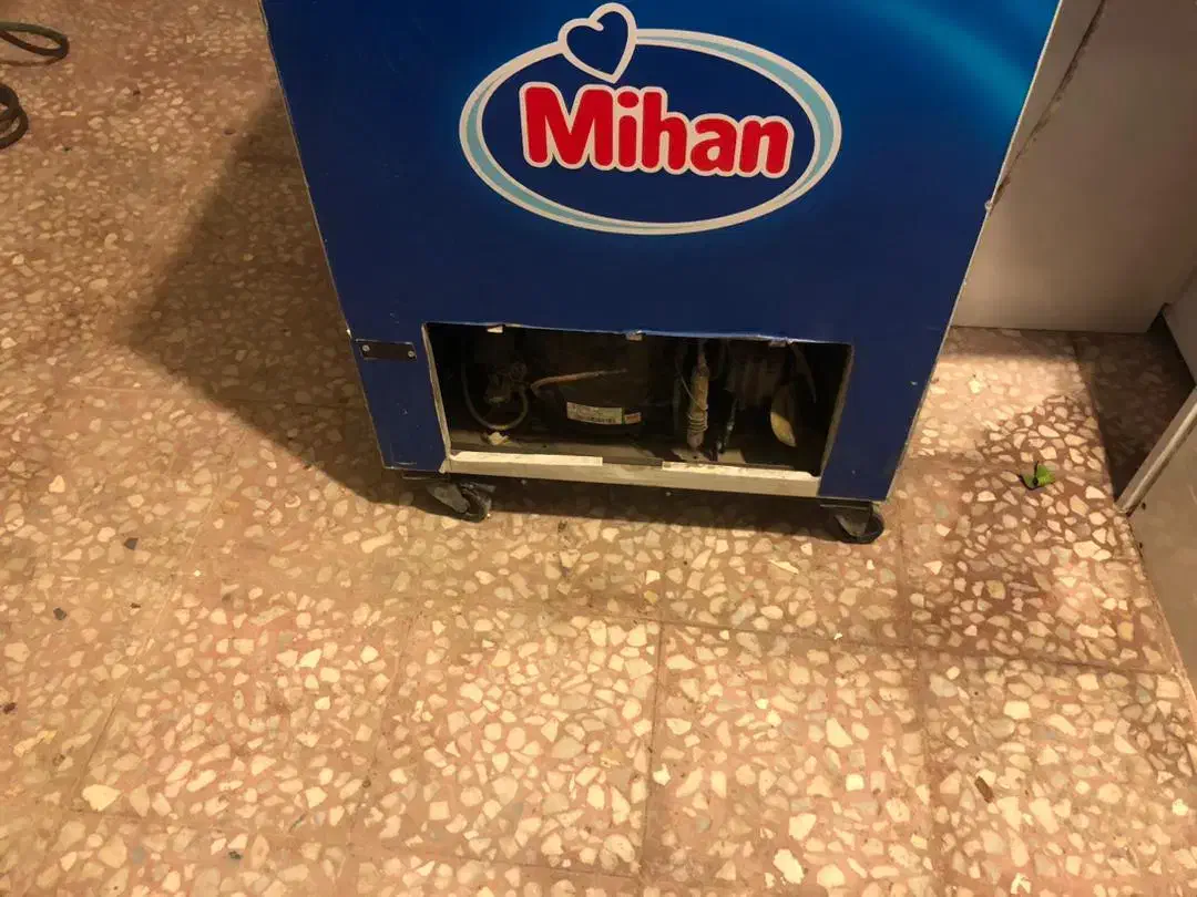 فریزر بستنی موتور عالی ترک|فروشگاه و مغازه|لنجان, |دیوار