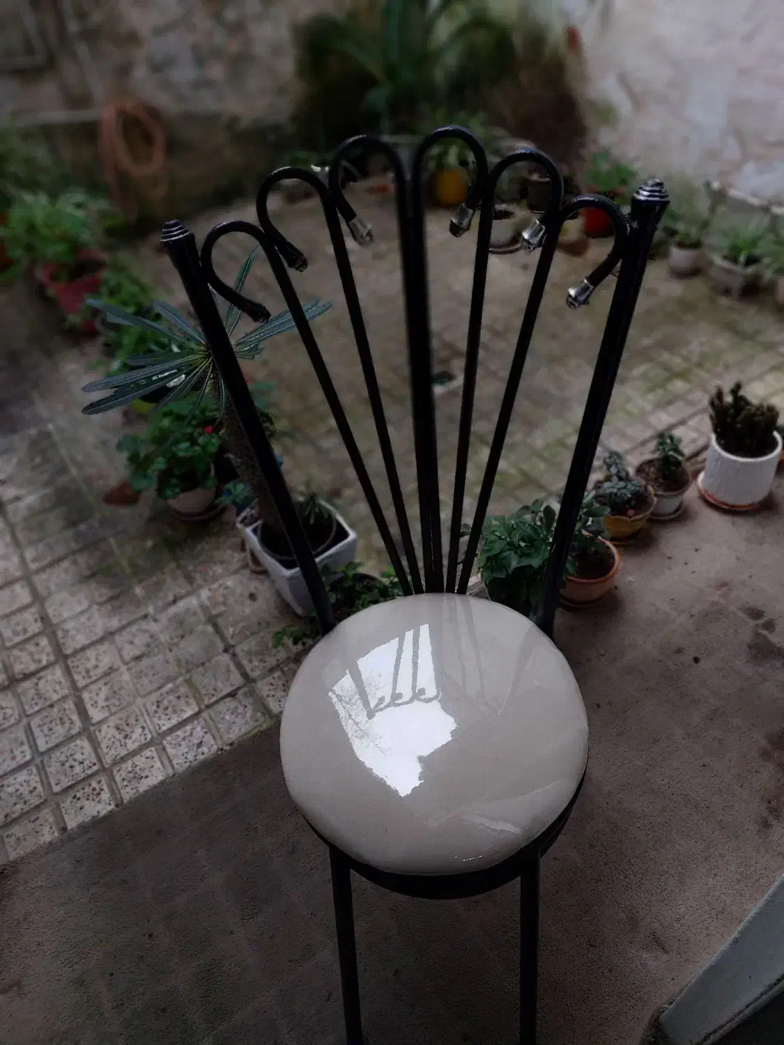 صندلی فلزی ناهارخوری|میز و صندلی غذاخوری|لاهیجان, خمیر کلایه|دیوار