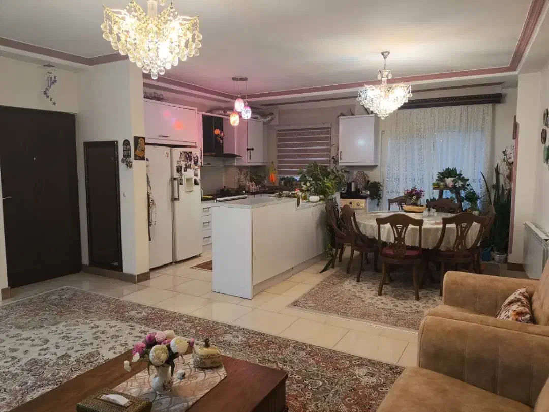 آپارتمان ۱۰۰ متری کمربندی غربی توحید ۶۶|اجارهٔ آپارتمان|بابل, |دیوار