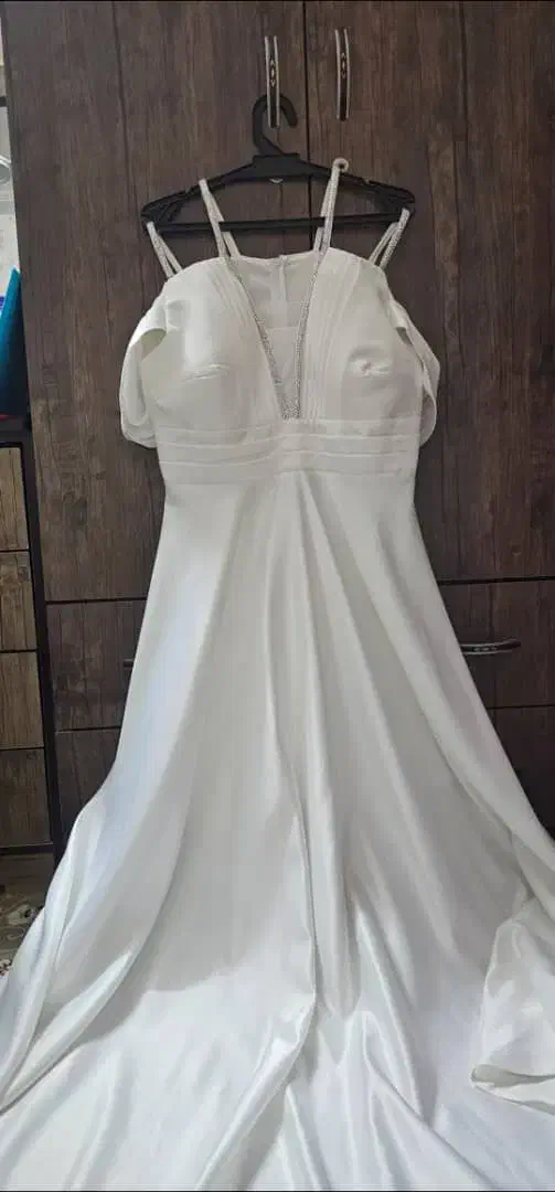 لباس نامزدی تن پوش شیک|لباس|جهرم, |دیوار