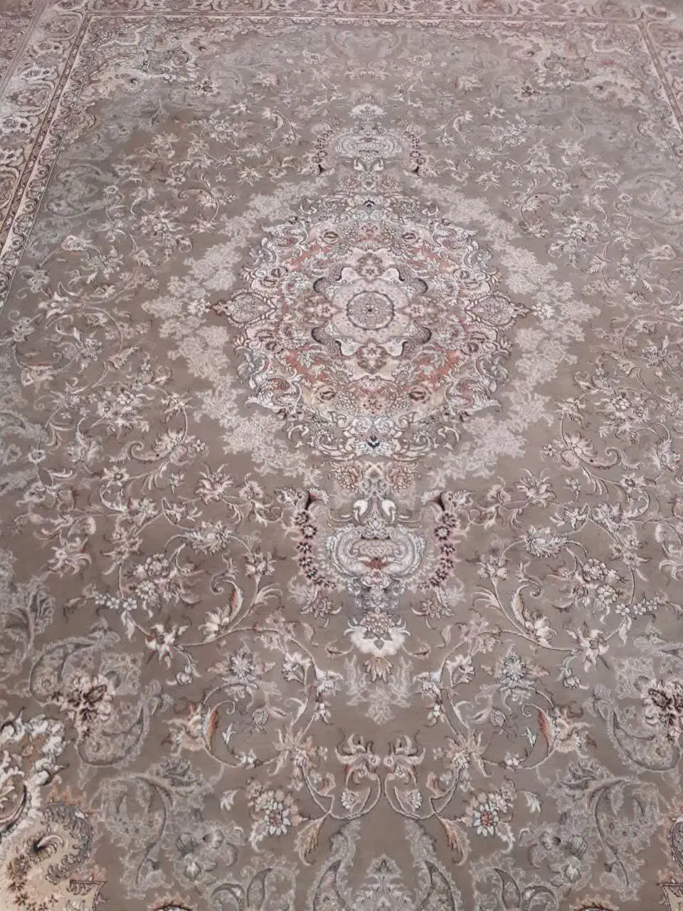 فرش یاسین|فرش|شهرضا, |دیوار