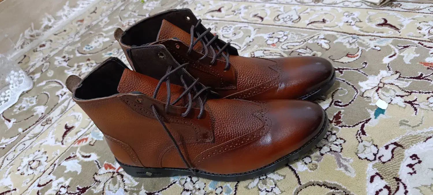 کفش نیم بوت|کیف، کفش، کمربند|دهدشت, |دیوار