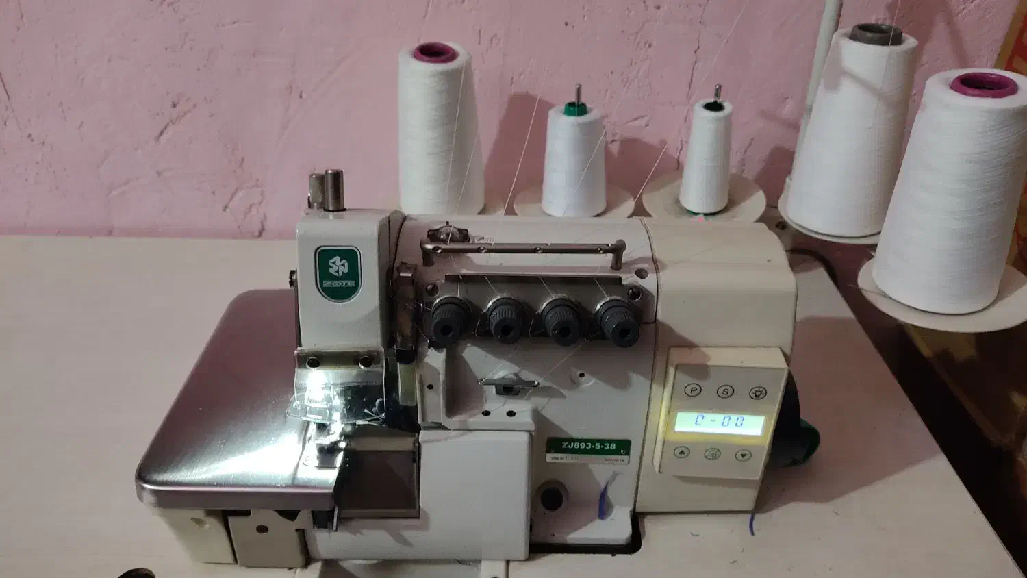 چرخ سردوز زوجی|چرخ خیاطی و ریسندگی|اهرم, |دیوار