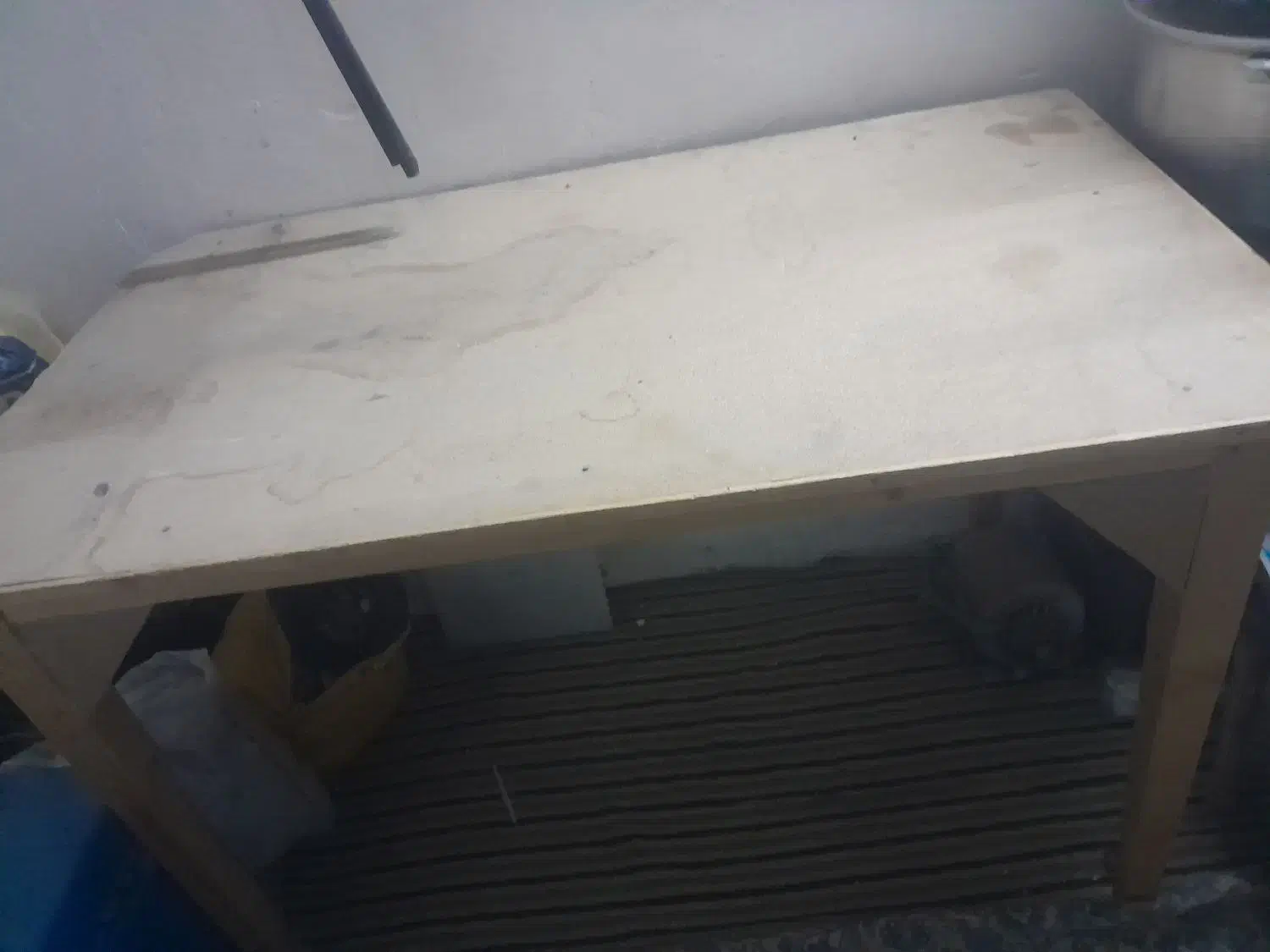 میز|میز و صندلی غذاخوری|کرمان, |دیوار