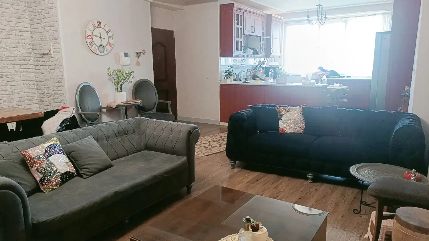 مبل راحتی چستر|مبلمان خانگی و میز عسلی|کرج, فاز ۳ گوهردشت|دیوار