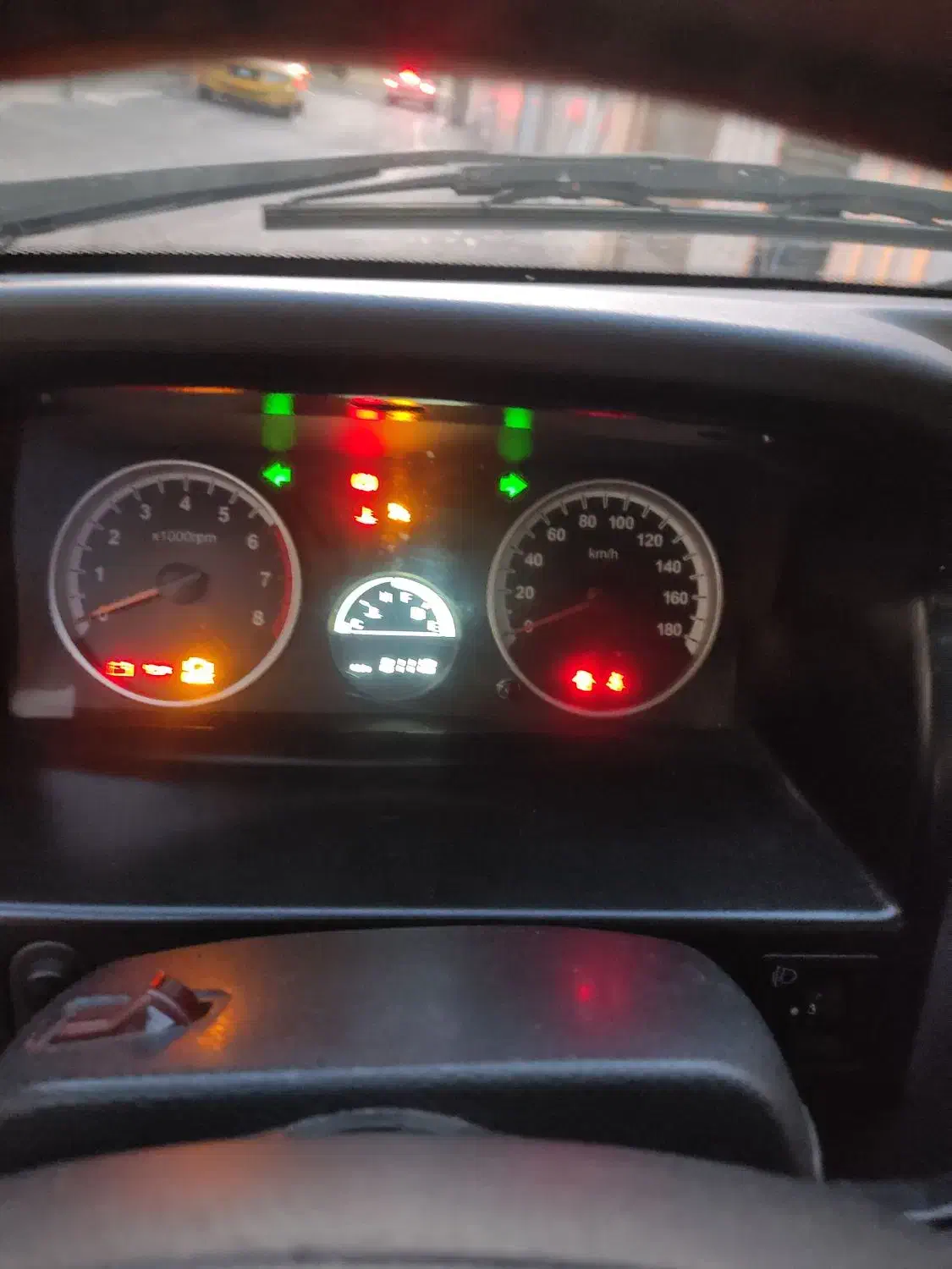 پراید ۱۳۱ مدل ۹۸|خودرو سواری و وانت|اصفهان, شیخ طوسی|دیوار