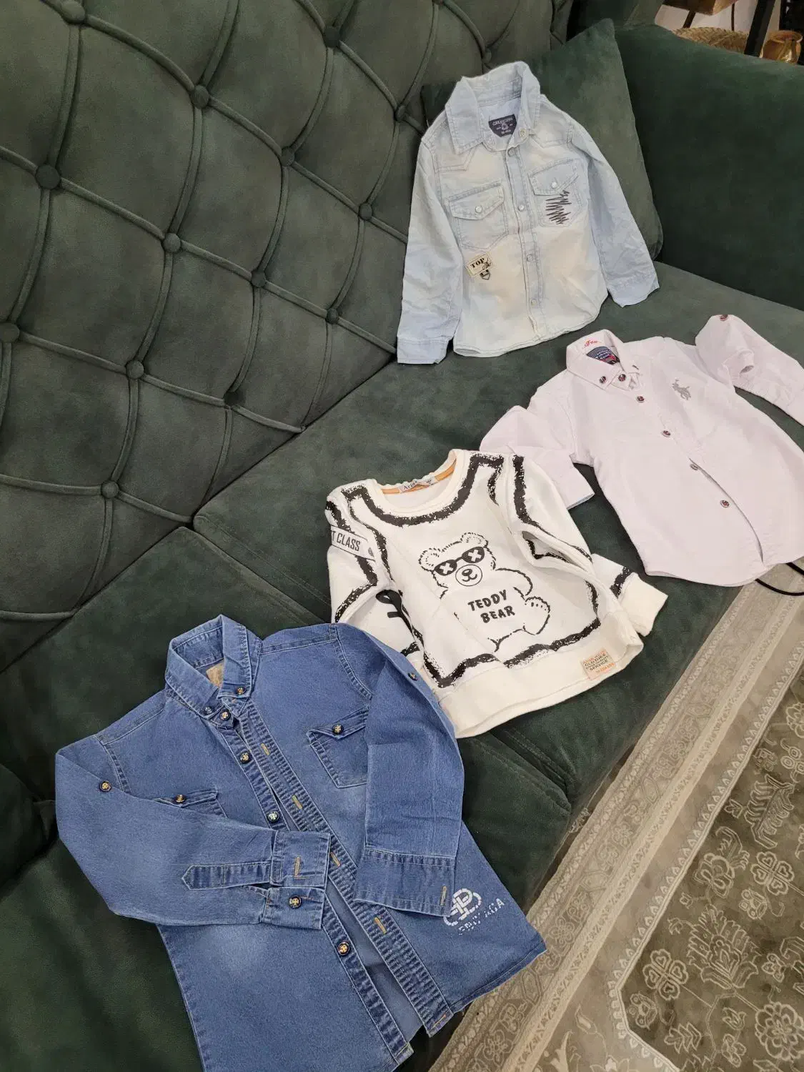 لباس بچه|کفش و لباس بچه|هشتگرد, فاز ۷ مهستان|دیوار