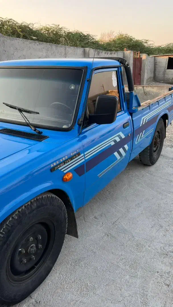 نیسان 402|خودرو سواری و وانت|تخت, |دیوار