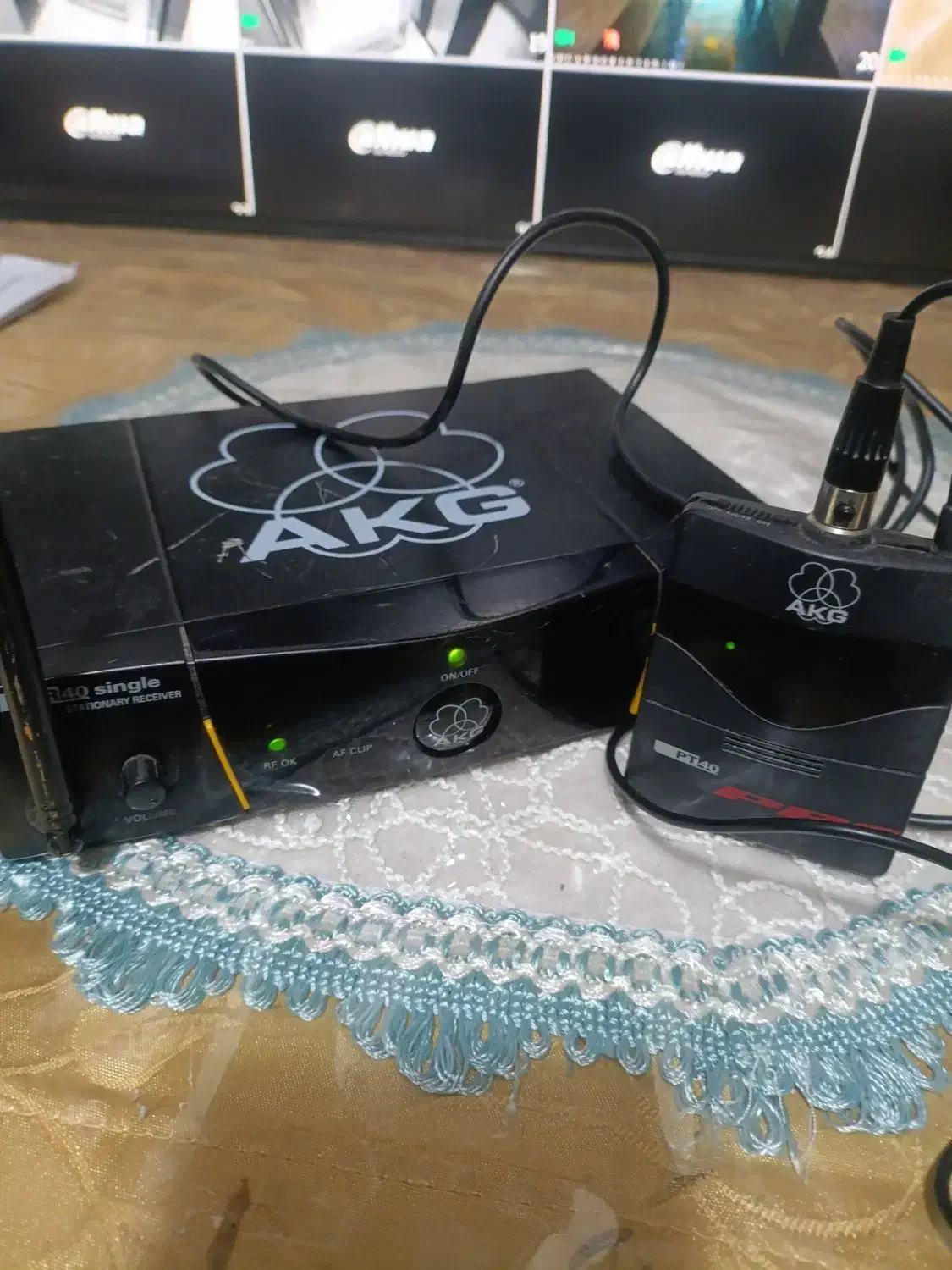 میکروفون یقه ای AKG SR40|صوتی و تصویری|پرند, فاز ۶|دیوار