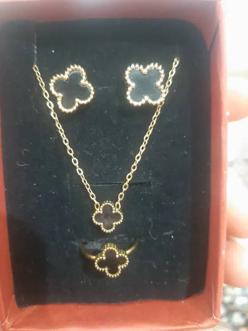 سته گردنبند گوشواره انگشتر|بدلیجات|سیرجان, |دیوار