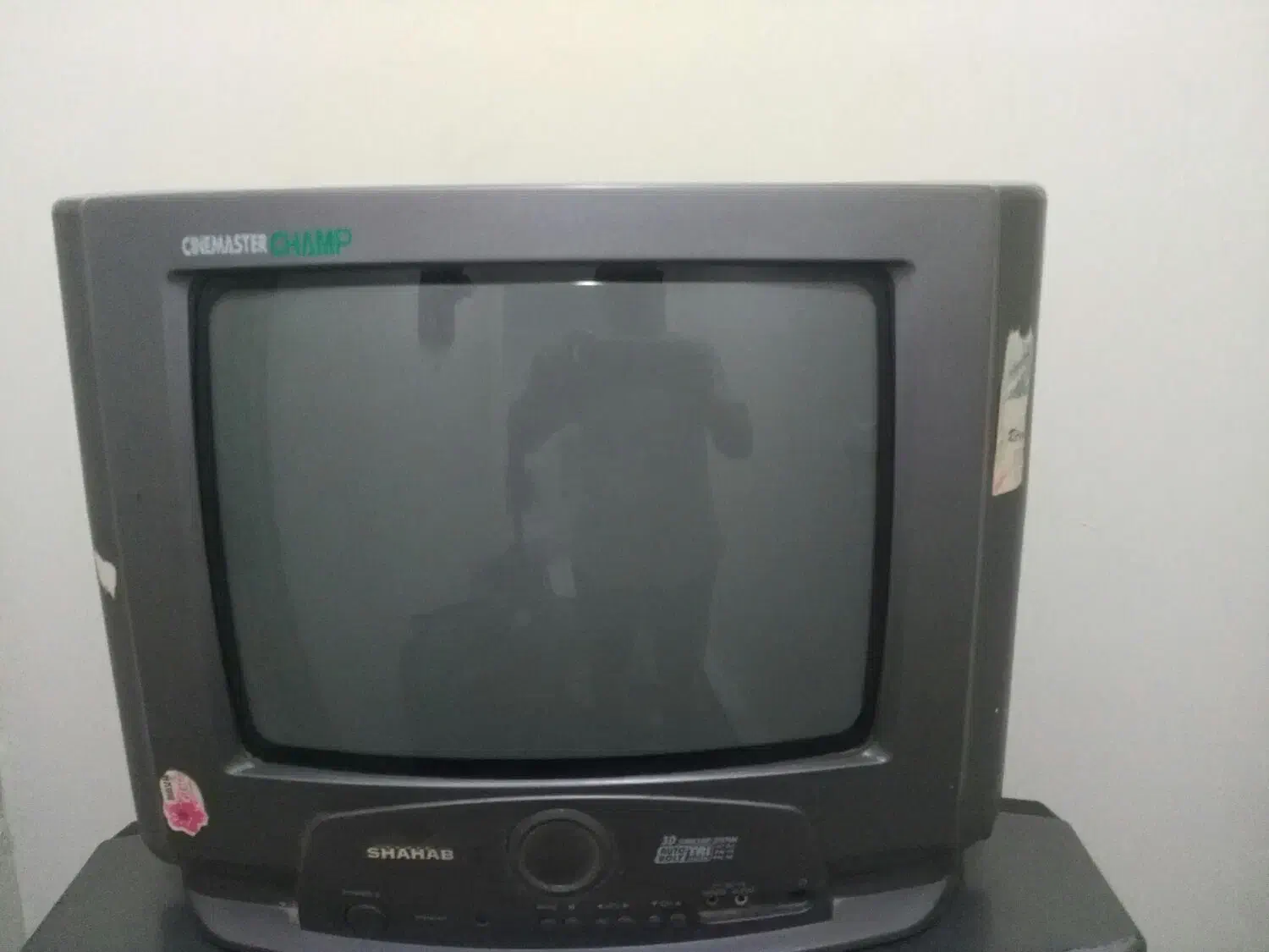 تلویزیون ال جی 21سالم نو هست|تلویزیون و پروژکتور|پرند, فاز ۶|دیوار