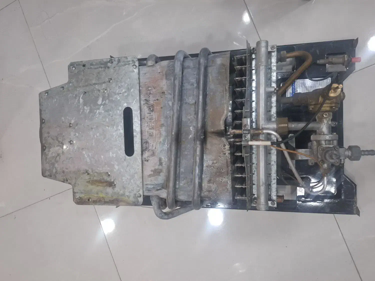 ابگرمکن ایرانشرق|آبگرمکن، پکیج، شوفاژ|محمدشهر, کوی بهار|دیوار