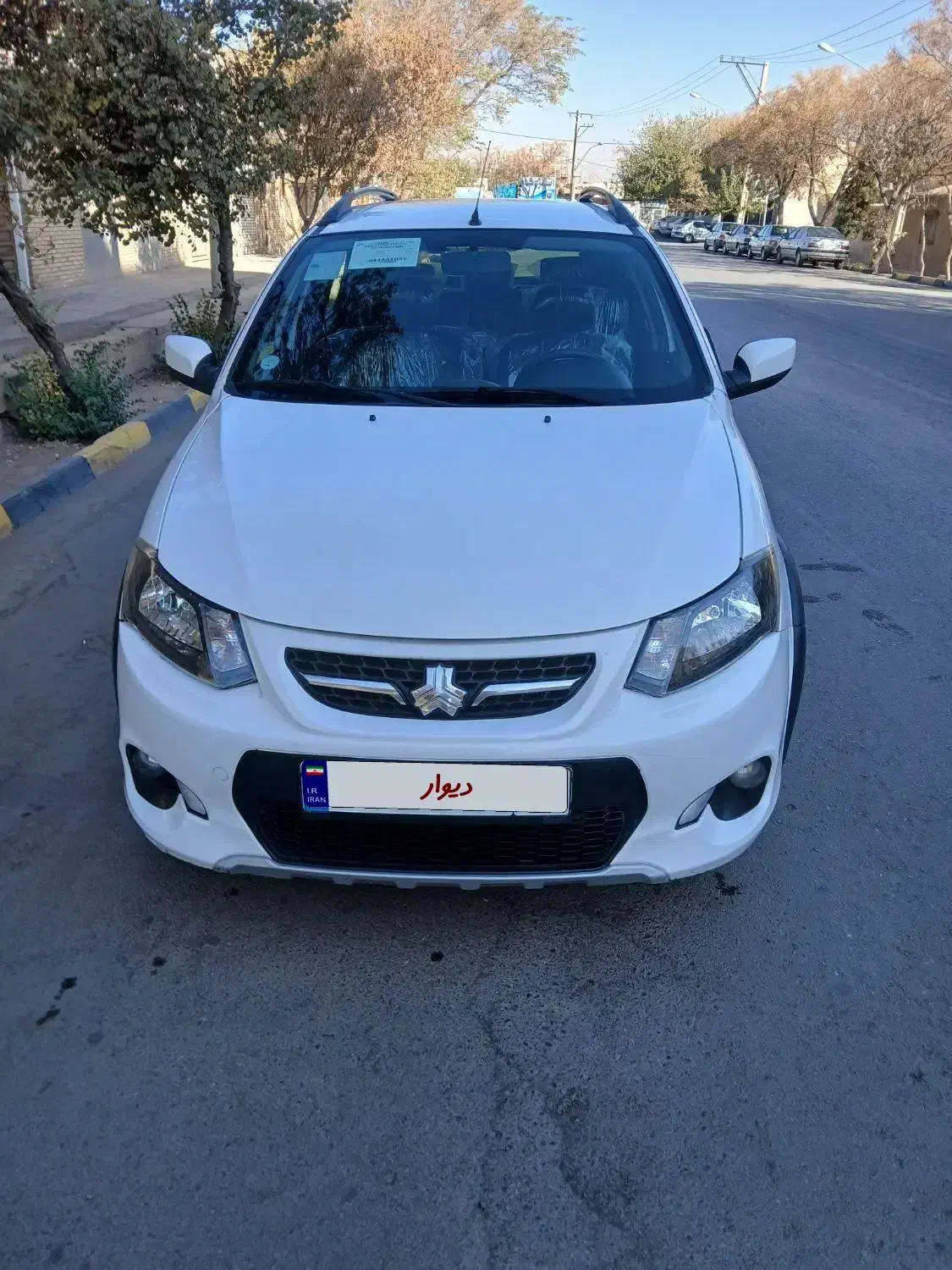 کوییکمدل۱۴۰۱|خودرو سواری و وانت|کرمان, |دیوار