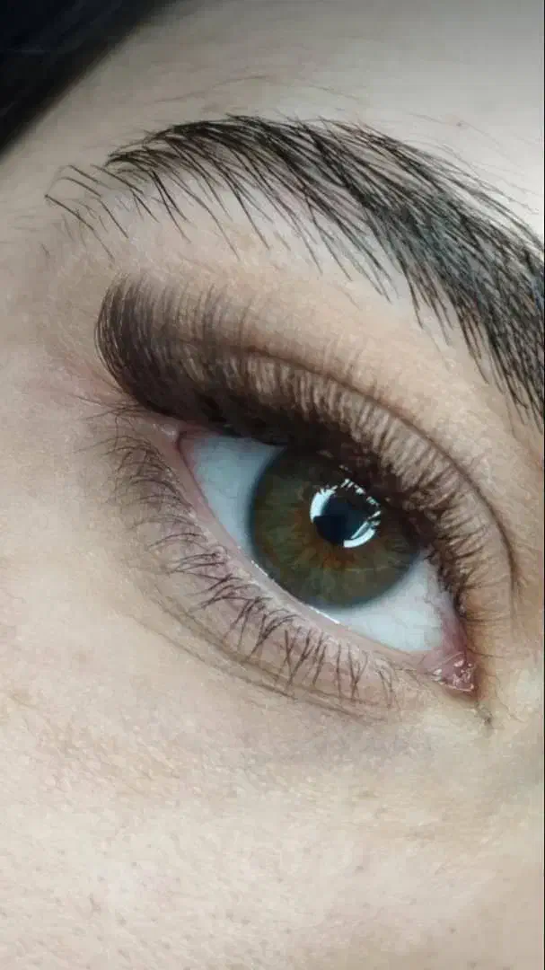 آموزش اکستنشن مژه و ارائه خدمات مژه|خدمات آرایشگری و زیبایی|شاهین‌شهر, فردوسی|دیوار