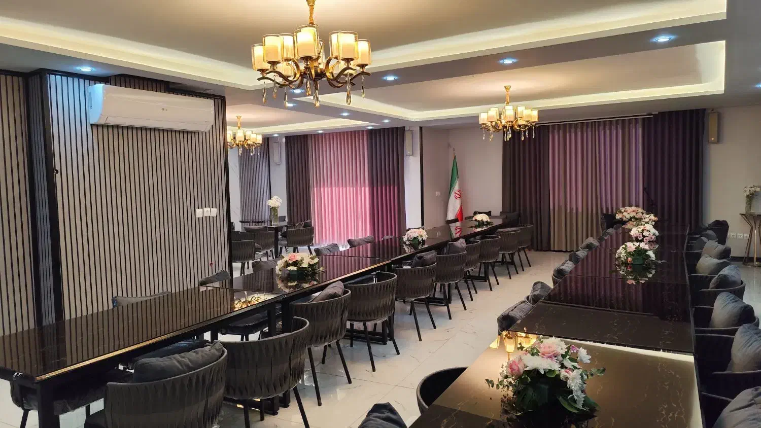 سالن برگزاری همایش و ورکشاپ|خدمات آموزشی|اصفهان, شهرک کاوه|دیوار