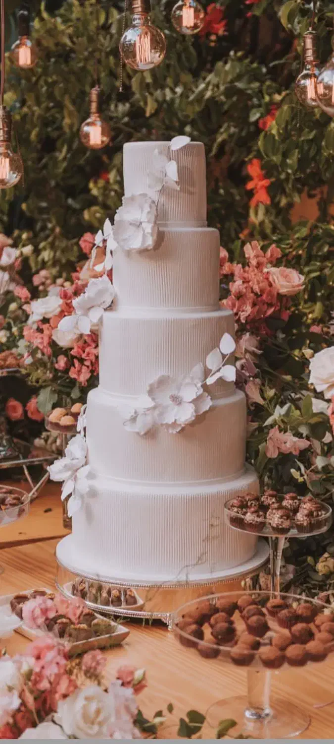 اجاره ماکت کیک عروسی برای عقد تولد دندونی|خدمات پذیرایی، مراسم|تبریز, |دیوار