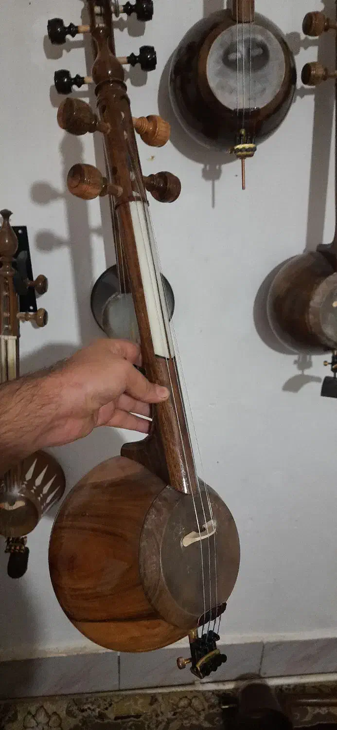 کمانچه فروشی|سازهای سنتی|الشتر, |دیوار