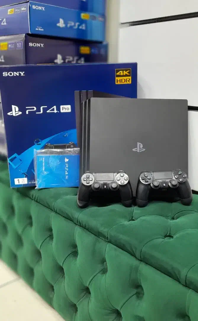 ps4 pro با نصب بازی رایگان کپی خور|کنسول، بازی ویدئویی و آنلاین|تهران, فلسطین (میدان انقلاب)|دیوار