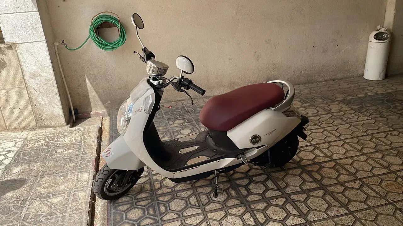 موتور برقی ۱۰۰۰۰ یادا، برند چینی، مدل ۱۳۹۷|موتورسیکلت|تهران, نارمک|دیوار