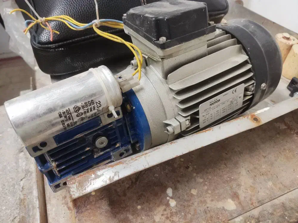 فروش چرخهای سفالگری|ماشینآلات صنعتی|تهران, سلسبیل شمالی|دیوار