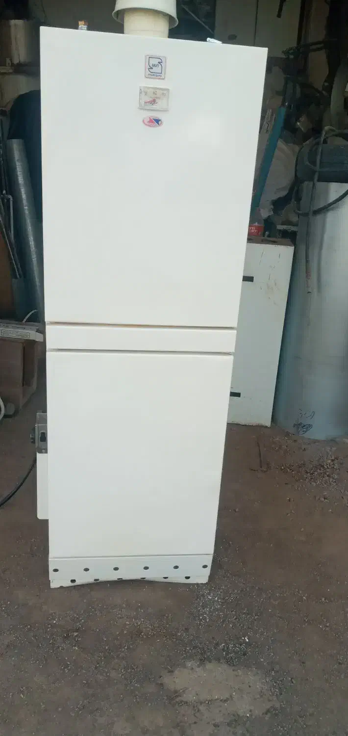 ایگرمکن یخچالی در حد نو|آبگرمکن، پکیج، شوفاژ|تربت‌حیدریه, رجایی|دیوار