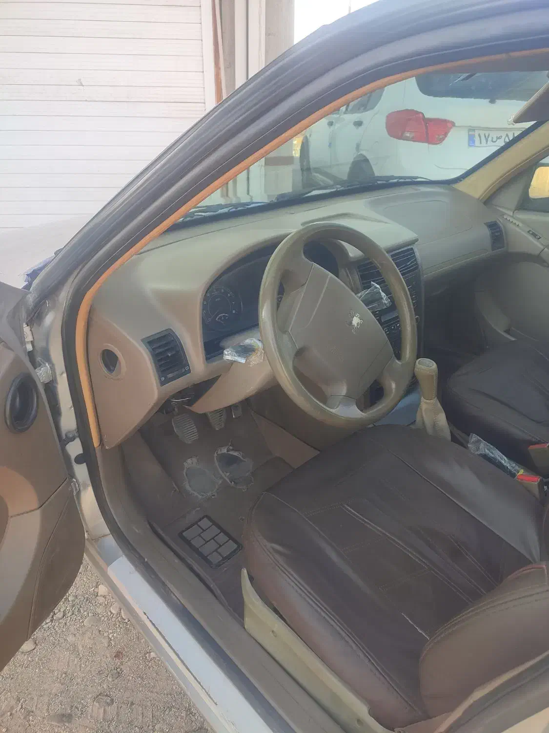 خودرو پژو ۴۰۵مدل۹۴حراج حراج رنگ نقرهای|خودرو سواری و وانت|جیرفت, |دیوار