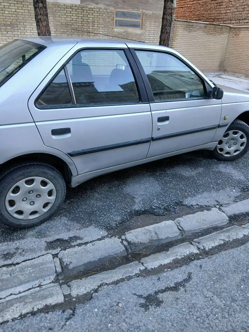 پژو ۴۰۵ مدل ۸۸|خودرو سواری و وانت|خمین, |دیوار