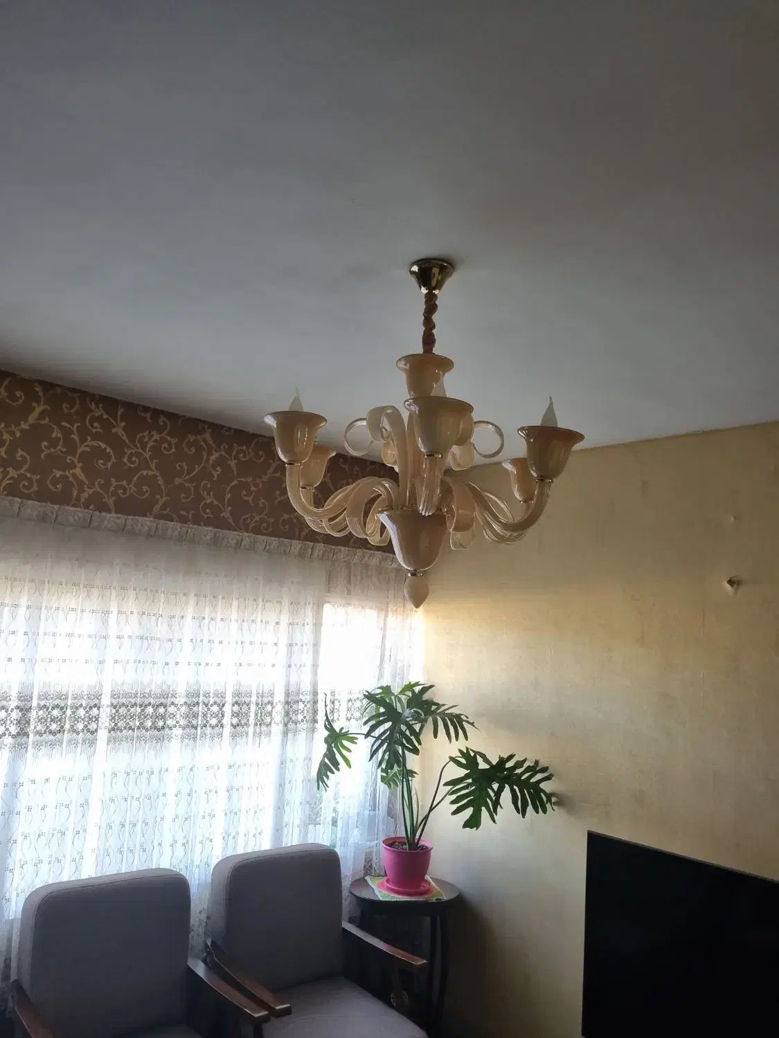 لوستر‌شش‌شاخه|لوستر و چراغ آویز|کرج, شهرک نهال و بذر|دیوار