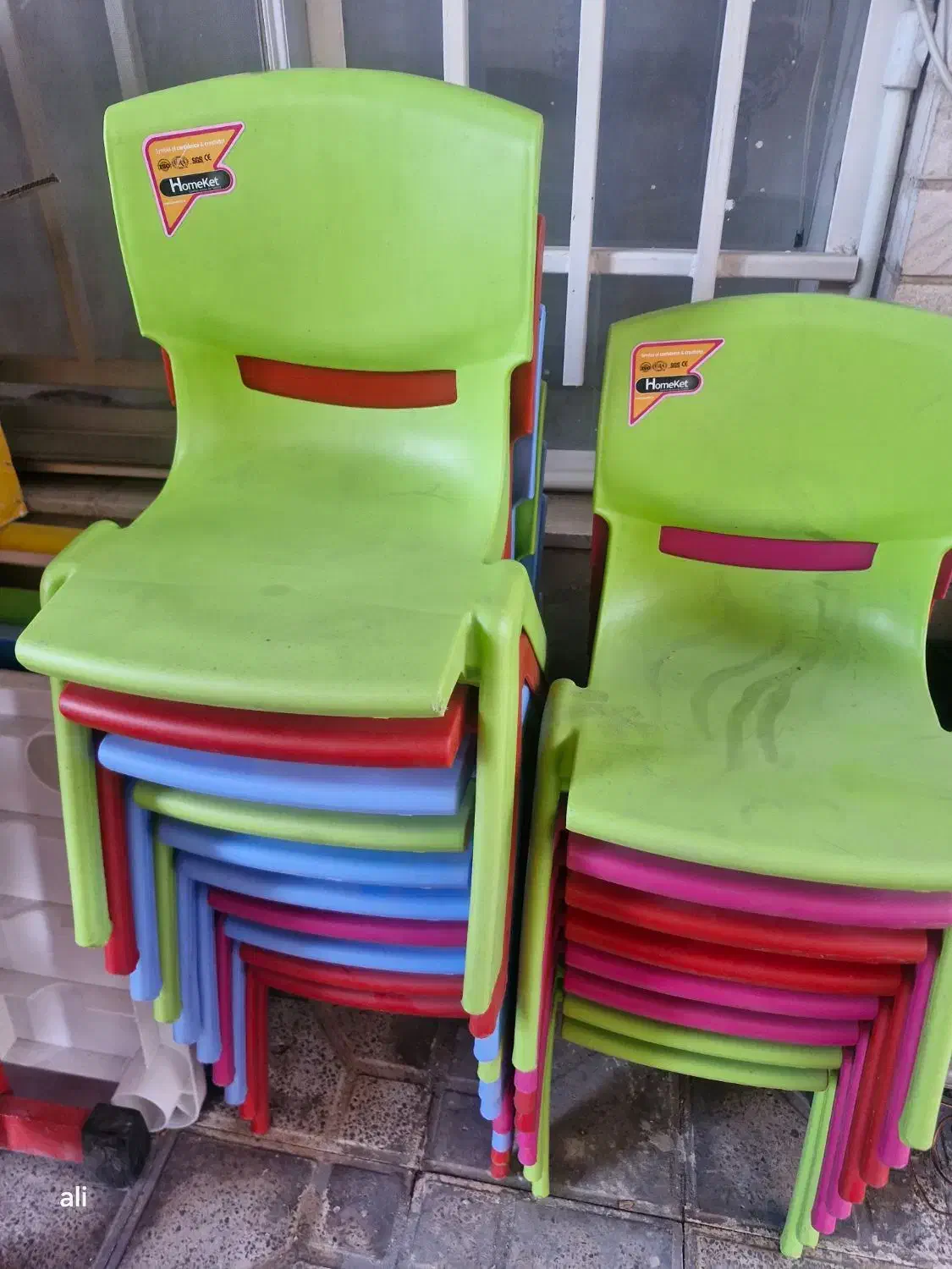 میز و صندلی کودک|اسباب و اثاث بچه|کرمان, |دیوار