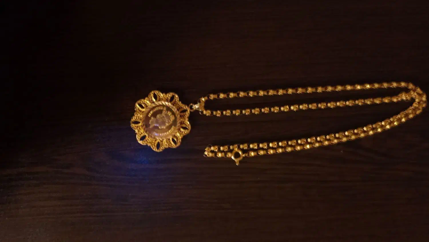 پلاک زنجیر زیبا|جواهرات|الوند, |دیوار