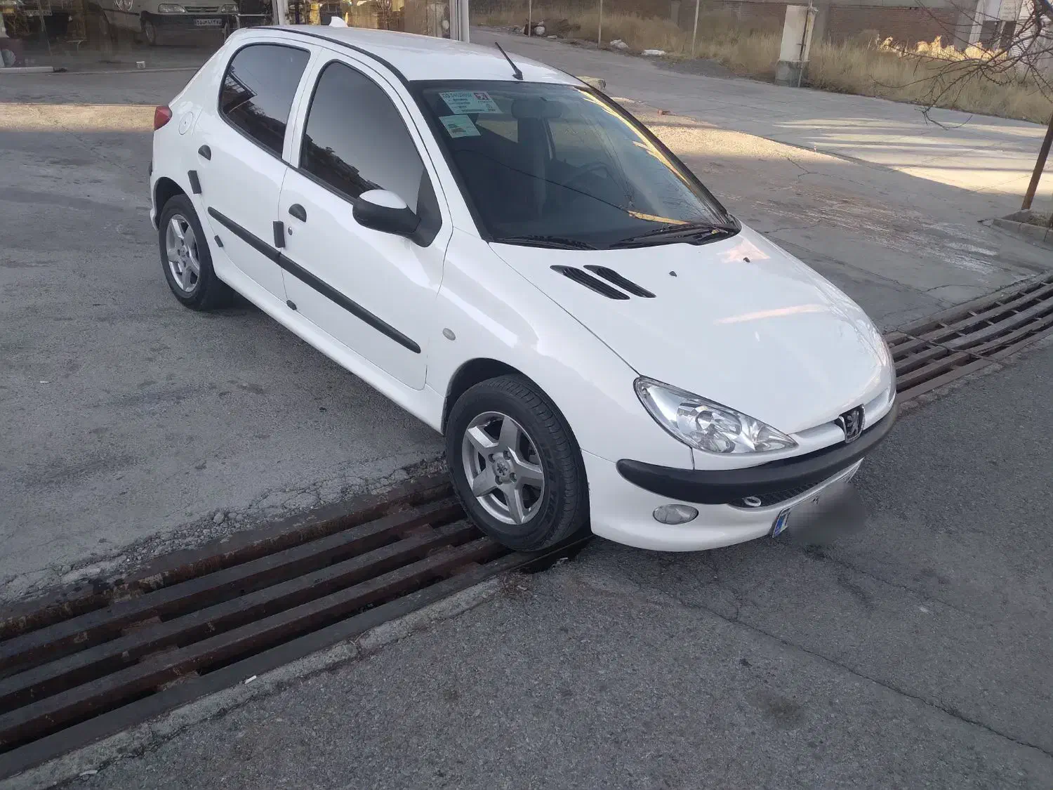 پژو ۲۰۶ عروسک|خودرو سواری و وانت|مهاباد (آذربایجان غربی), |دیوار