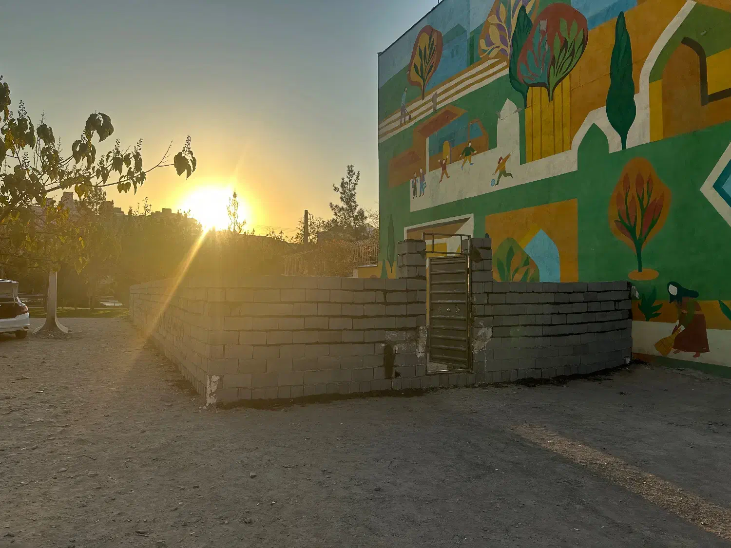 زمین ۳ نبش حاشیه فکوری تهاتر|فروش زمین و ملک کلنگی|مشهد, چهارچشمه|دیوار